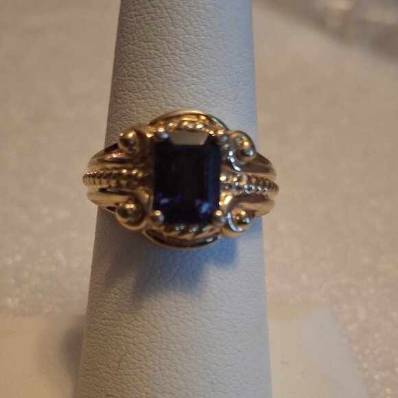 10K Yellow Gold BLUE IOLITE RING, DETAILED ๐๐ - Picture 2 of 7